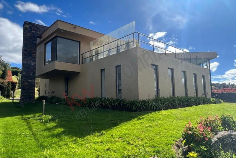CASA en alquiler en La Calera, Dirección no disponible, 580 m²