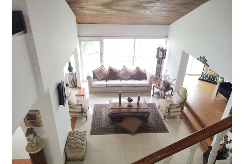 CASA en venta en Bogotá, Calle 125 # 71b, 325 m²