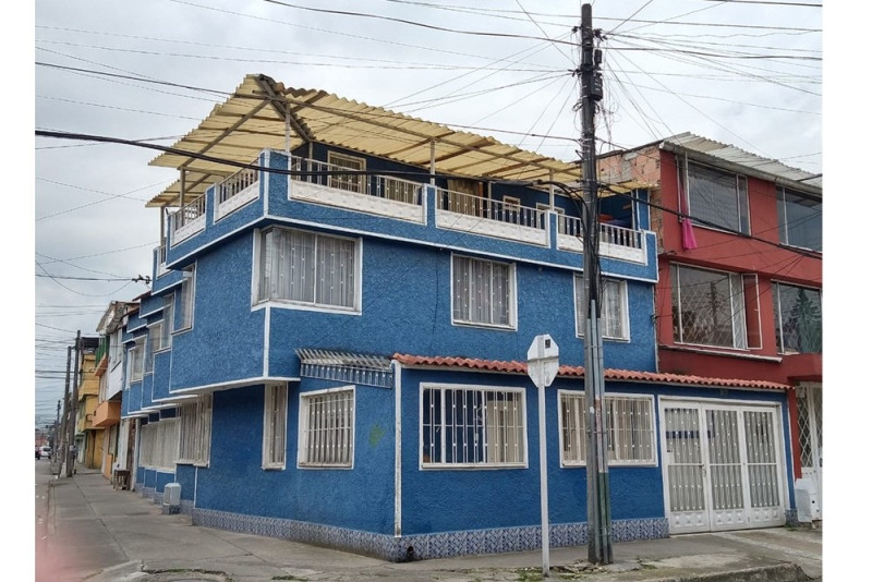 CASA en venta en Bogotá, San Marcos, 353 m²