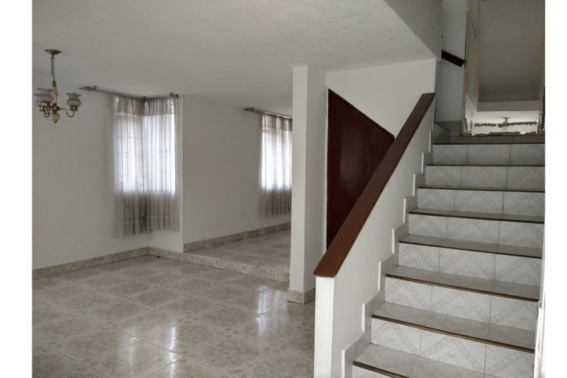 CASA en venta en Bogotá, San Marcos, 353 m²