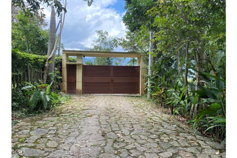 FINCA en venta en El Carmen De Viboral, Arbeláez, 466 m²