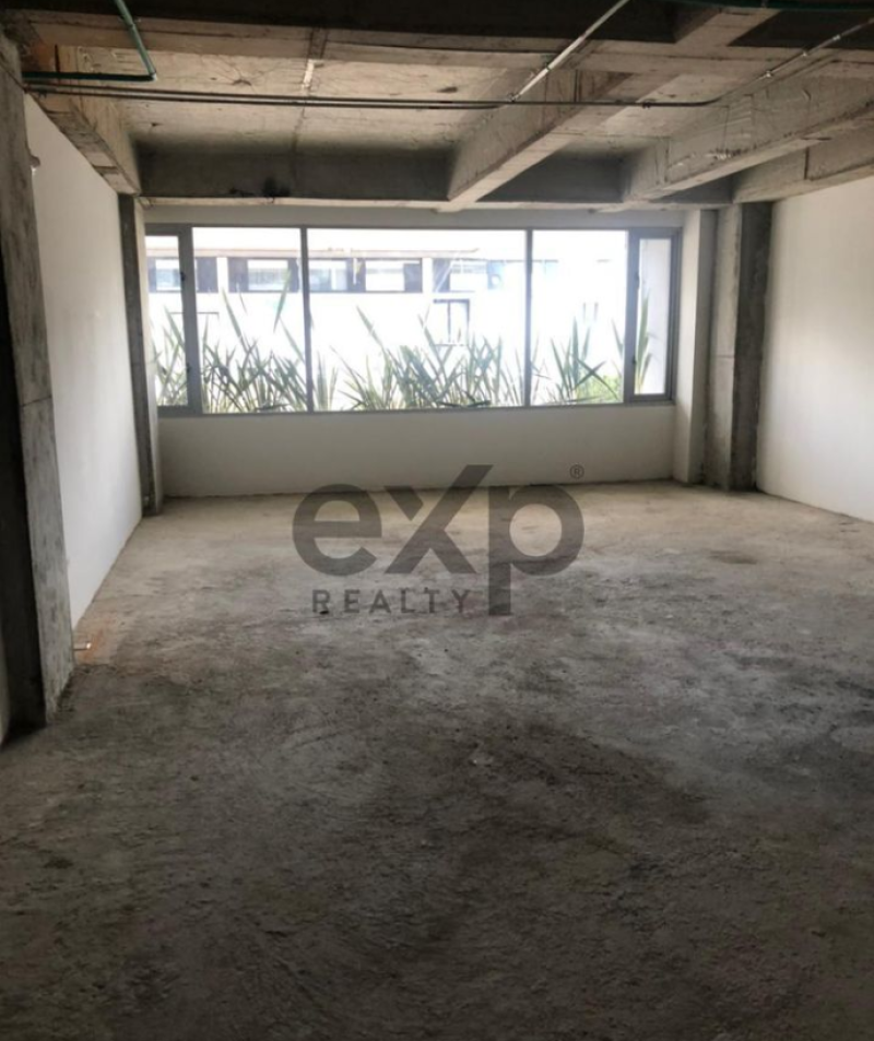 OFICINA en venta en Bogotá, Parque Empresarial Puerta del Sol, 105 m²