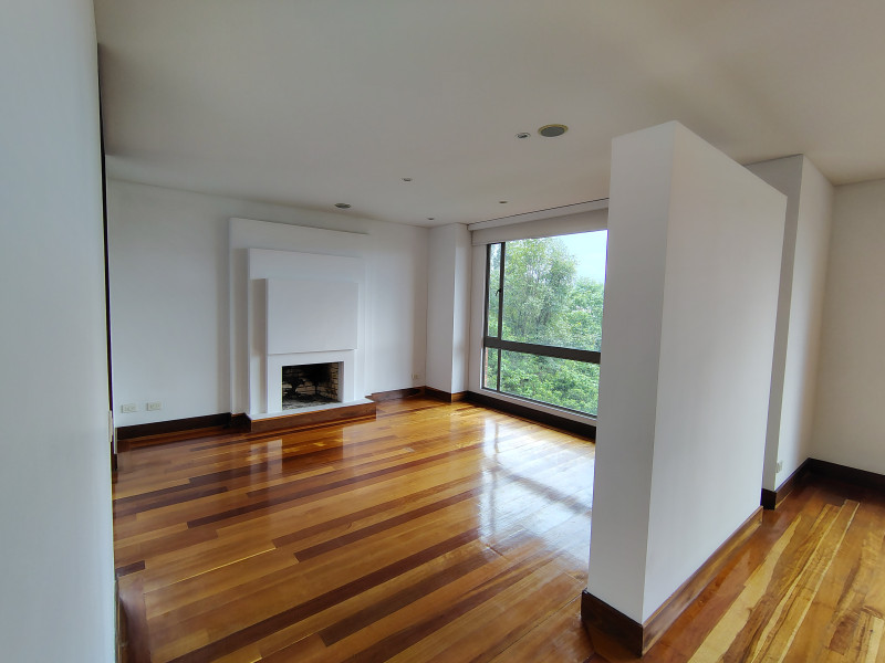 APARTAMENTO en venta en Bogotá, Carrera 80 # 128, 200 m²