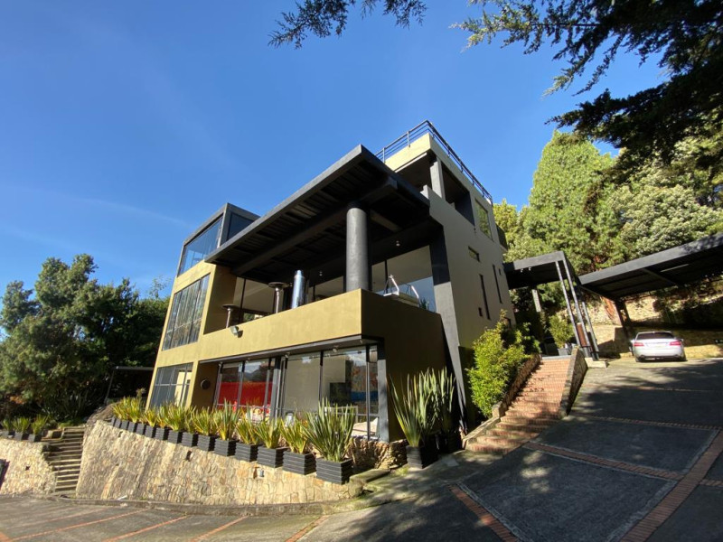 CASA CAMPESTRE en venta en La Calera, Kilometro 7, Condominio Sikasue, 1600 m²