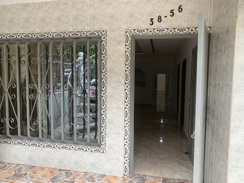 EDIFICIO en venta en Cali, Carrera 11D # 38-56, 332 m²
