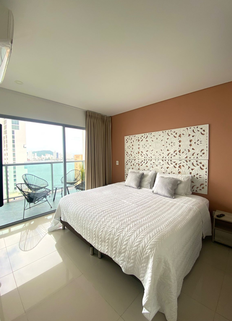 APARTAMENTO en venta en Cartagena, edificio Infinitum apto 2504, 66 m²