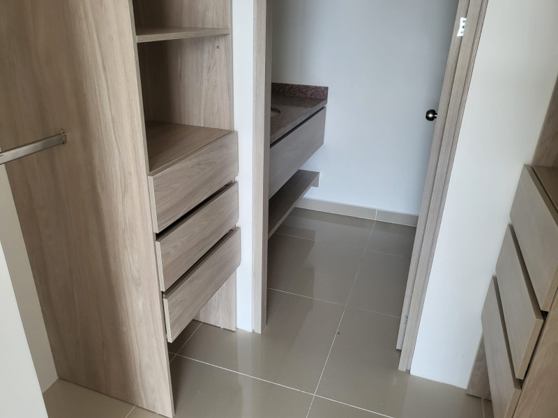 APARTAMENTO en venta en Ibagué, Calle 60 # 10 - 42, 84 m²