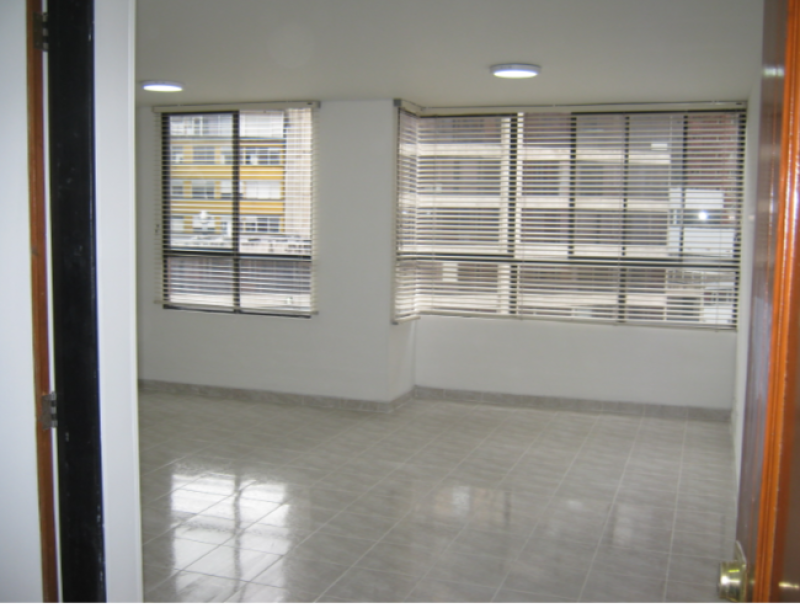 OFICINA en venta en Bogotá, CARRERA 13 32-51, 32 m²