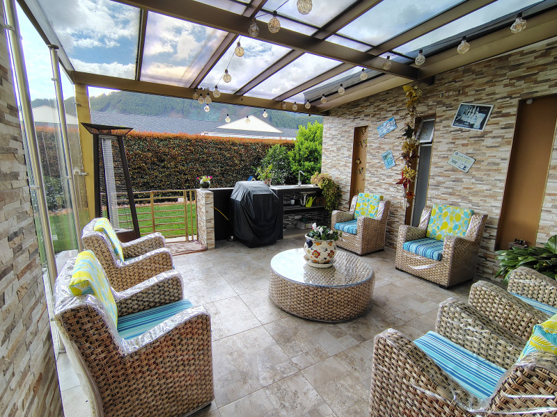 CASA CAMPESTRE en venta en Cajicá, Quintas del Molino, 290 m²