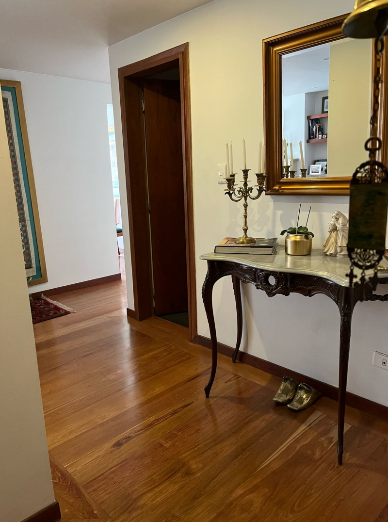 APARTAMENTO en alquiler en Bogotá, Dirección no disponible, 152 m²