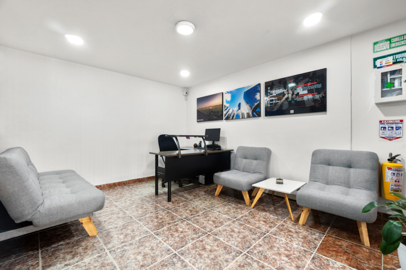 COMERCIAL (CASA PARA COMERCIO) en Bogotá