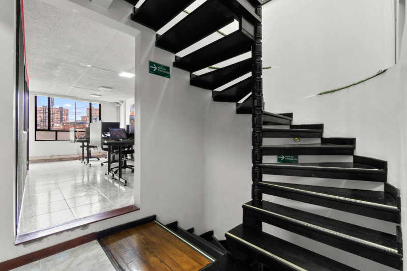 COMERCIAL (CASA PARA COMERCIO) en Bogotá