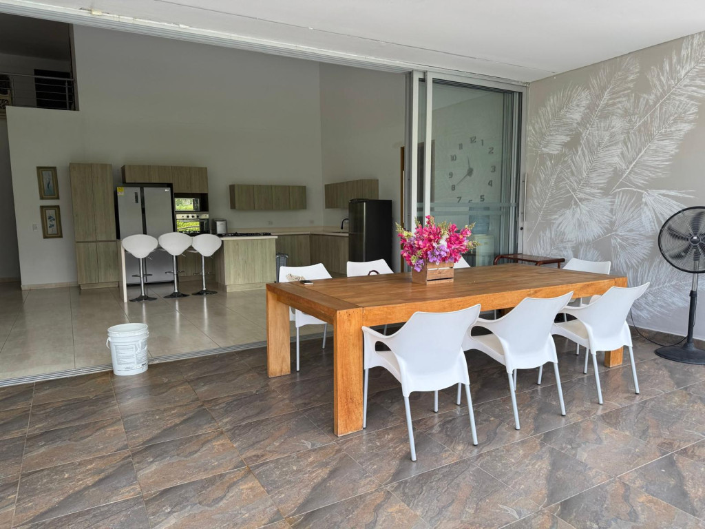 COMERCIAL (CASA PARA COMERCIO) en venta en Sopetrán, https://maps.app.goo.gl/GopHT7t3c7RmrZxz9, 630 m²