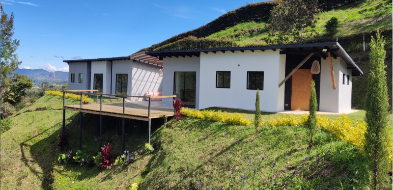 CASA CAMPESTRE en Peñol 