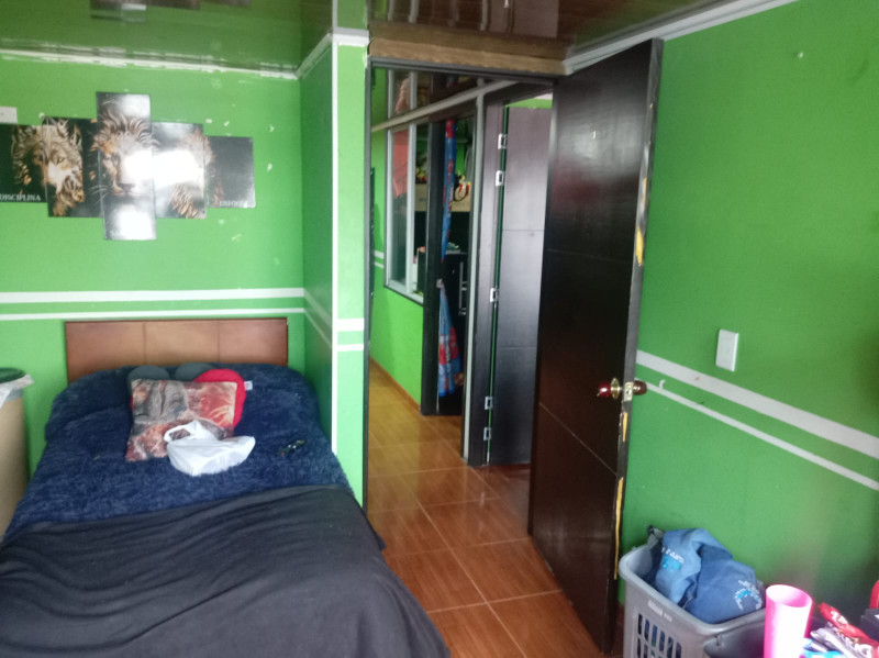 CASA en venta en Bogotá, Calle 66 b 90a 36, 308 m²