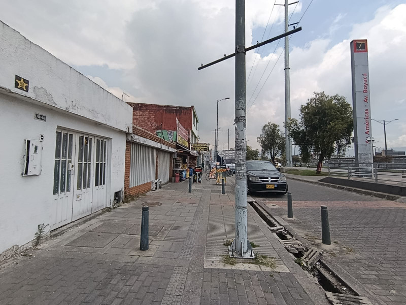 LOTE en venta en Bogotá, Calle 6A 71B 56 Urbanización Aloha Lote 21, 196 m²