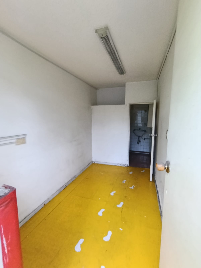 LOTE en venta en Bogotá, Calle 6A 71B 56 Urbanización Aloha Lote 21, 196 m²
