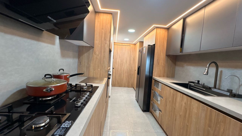 CASA en venta en Cali, Avenida Piedragrande casa 66, 1144 m²