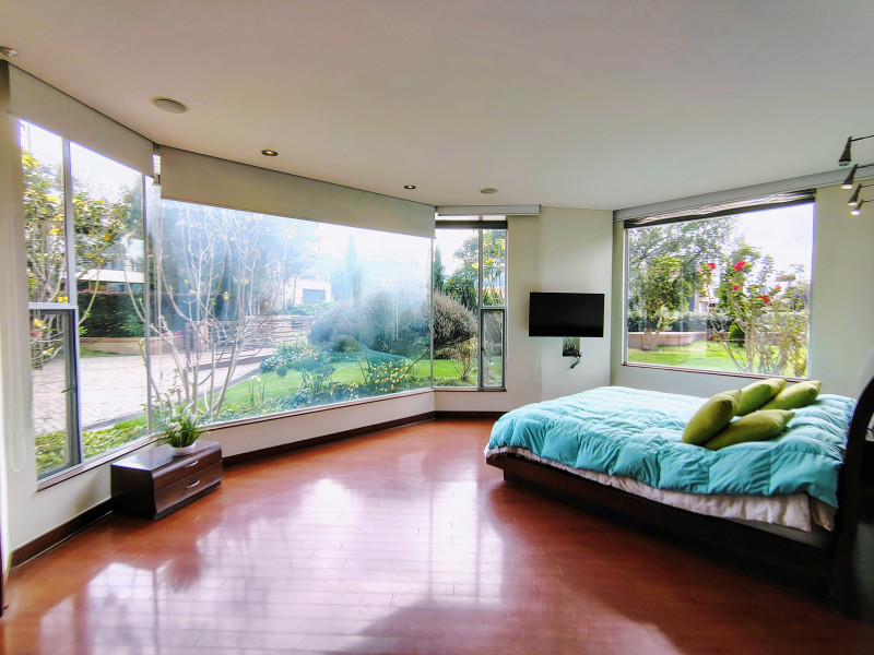 CASA en venta en Bogotá, Calle 238 # 77, 800 m²