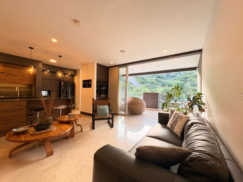 APARTAMENTO en venta en Cali, Carrera 35A 11B OESTE - 288, 169 m²