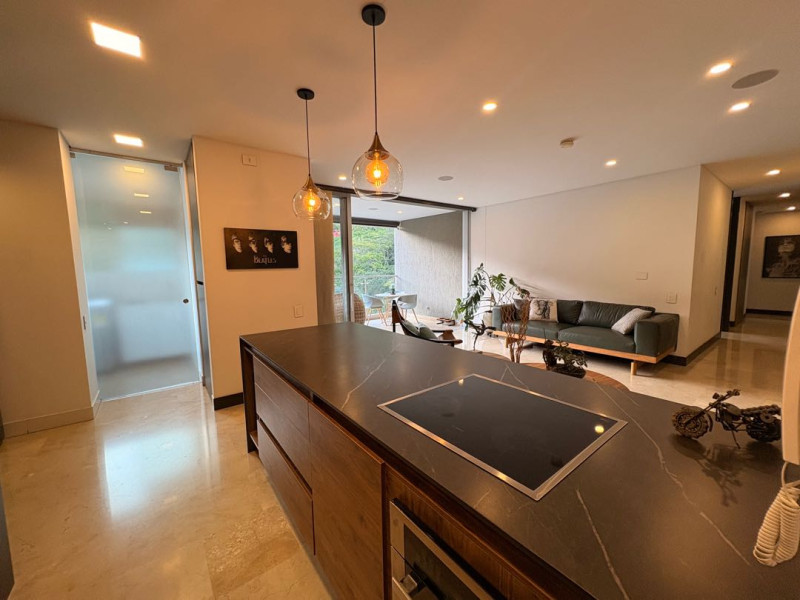 APARTAMENTO en venta en Cali, Carrera 35A 11B OESTE - 288, 169 m²
