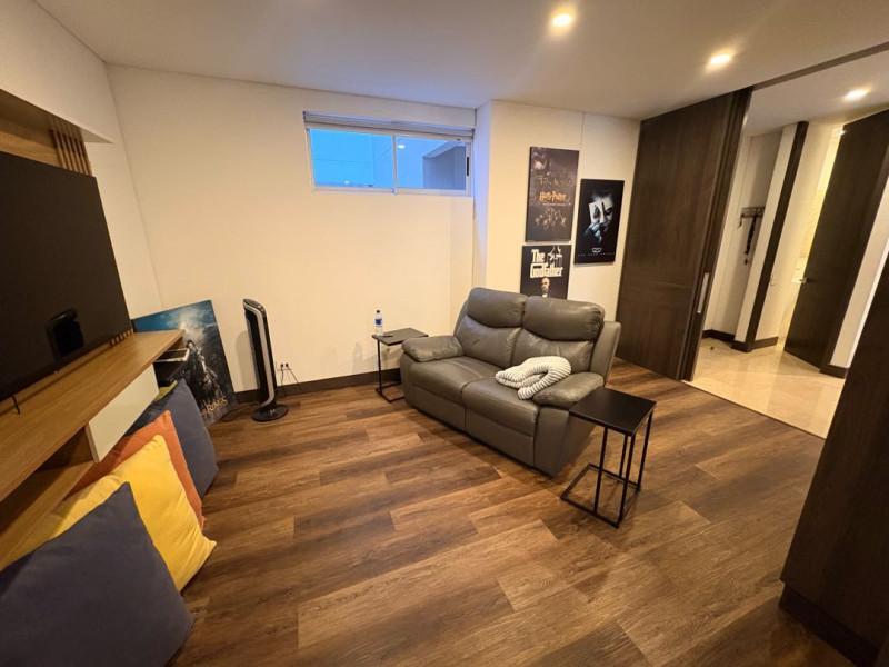 APARTAMENTO en venta en Cali, Carrera 35A 11B OESTE - 288, 169 m²