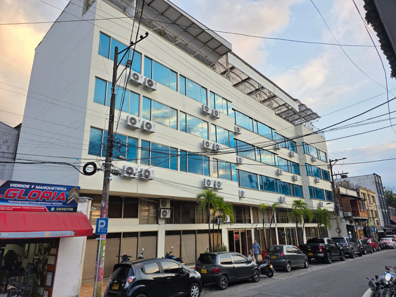 EDIFICIO en venta en Villavicencio, Cra 30 #35A-22, 3370 m²