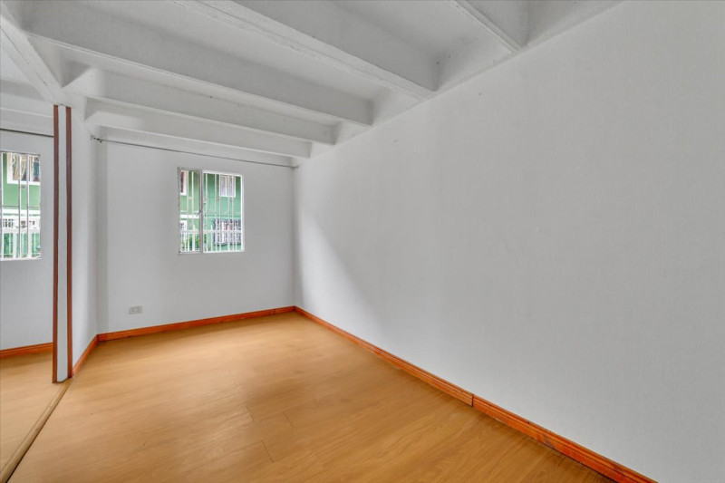 APARTAMENTO en venta en Bogotá, Calle 87 # 95 F 15 Apto 109, 93 m²