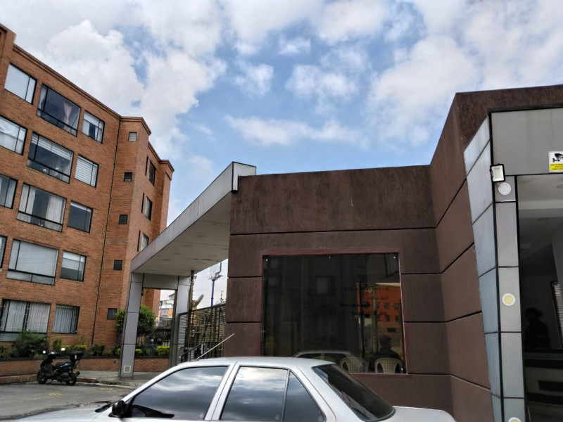APARTAMENTO en venta en Bogotá, Dirección no disponible, 84 m²