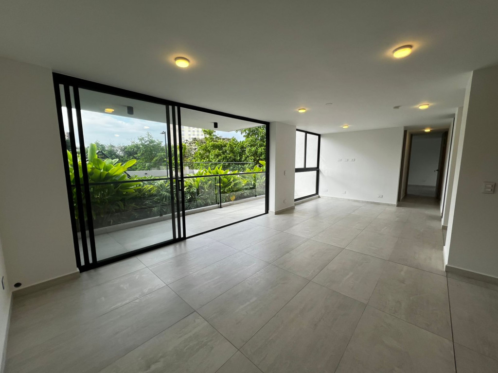 APARTAMENTO en venta en Pereira, Via Cerritos Pereira, Carrera 13 bis # 122-60, apartamento 106. a 1.5 km del retorno de Galicia, Pereira, Risaralda, 135 m²