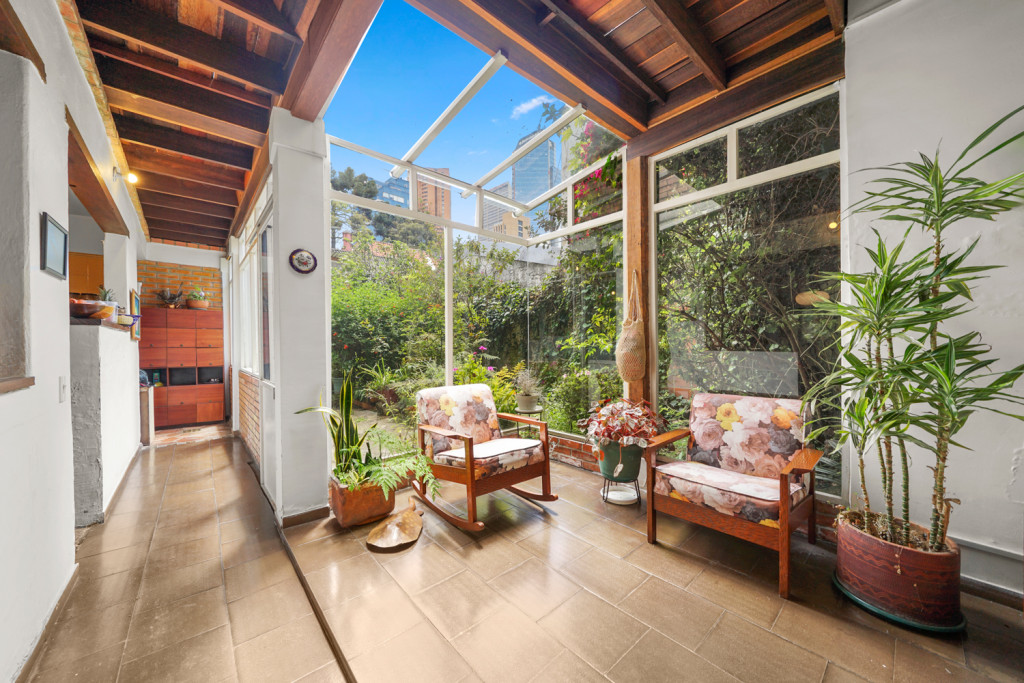 CASA en venta en Bogotá, Cra 16a 30 56, 823 m²