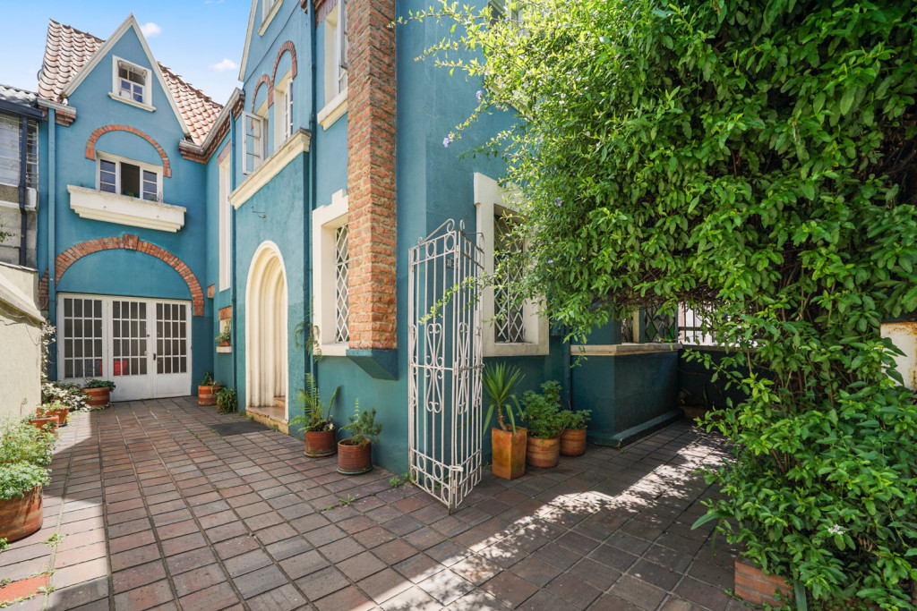 CASA en venta en Bogotá, Cra 16a 30 56, 823 m²