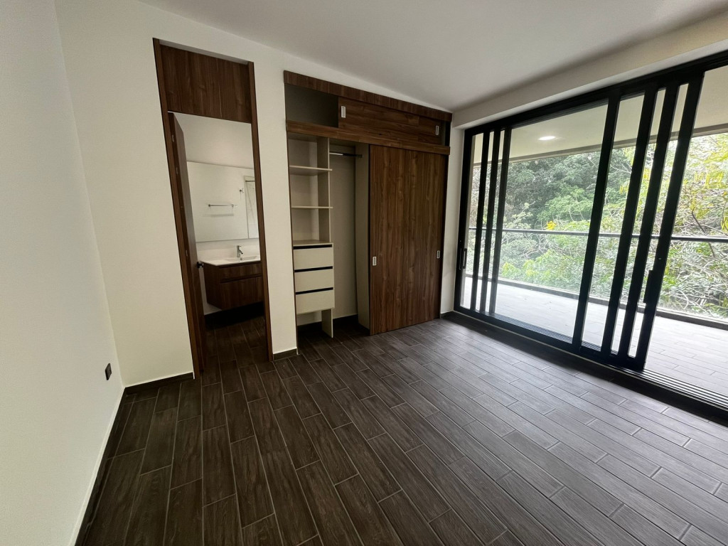 APARTAMENTO en venta en Cali, calle 16 carrera 115, 111 m²