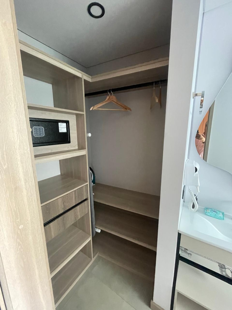 APARTAESTUDIO en venta en Medellín, LAURELES, LA 35, 23 m²