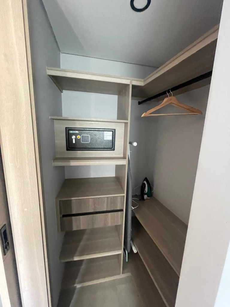 APARTAESTUDIO en venta en Medellín, LAURELES, LA 35, 23 m²