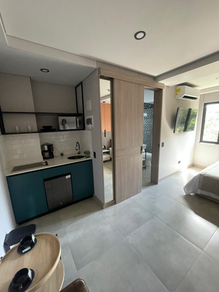 APARTAESTUDIO en venta en Medellín, LAURELES, LA 35, 23 m²