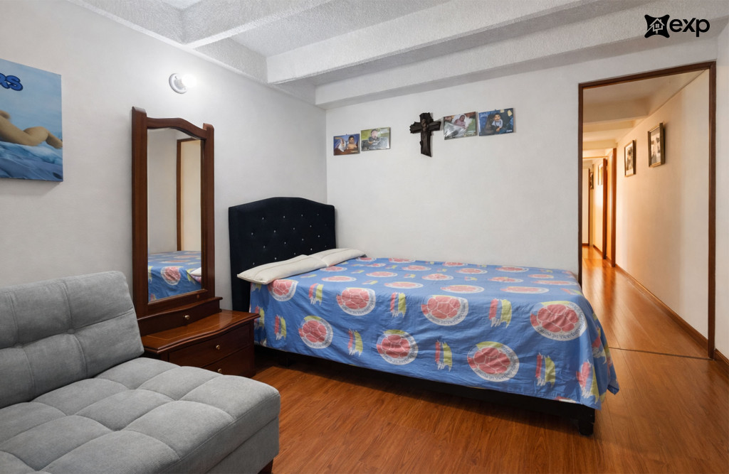 CASA en venta en Bogotá, Calle 133 # 103F-27, 126 m²