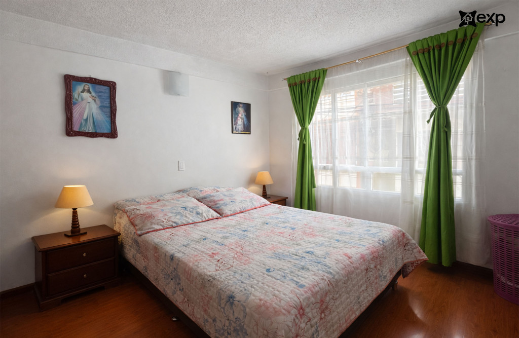 CASA en venta en Bogotá, Calle 133 # 103F-27, 126 m²