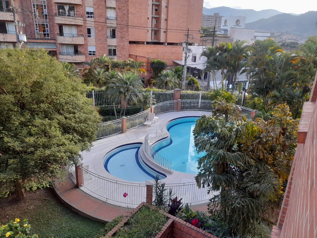 APARTAMENTO en venta en Envigado, CALLE 25B SUR #45-50, 144 m²