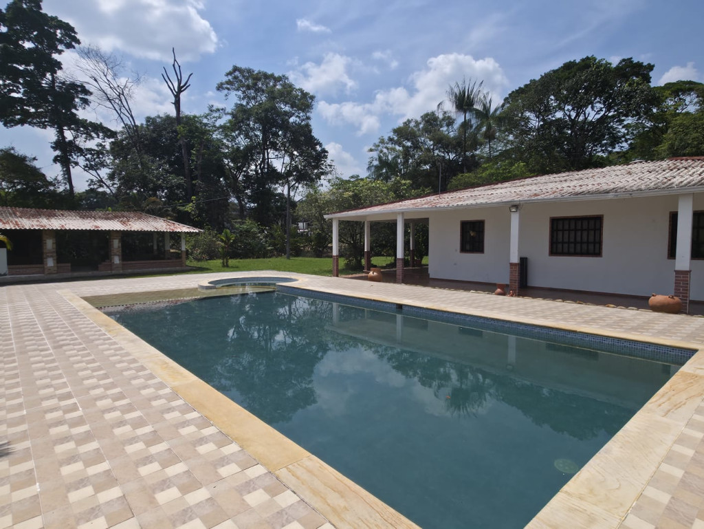 CASALOTE en venta en Villavicencio, VEREDA LA UNION QUINTAS DEL OCOA LOTE 5, 300 m²
