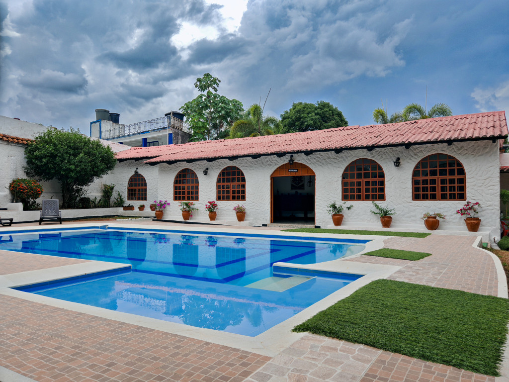 FINCA en venta en Melgar, Av Carrera 13 #6 -19, 213 m²