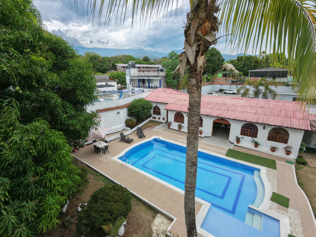 FINCA en venta en Melgar, Av Carrera 13 #6 -19, 213 m²