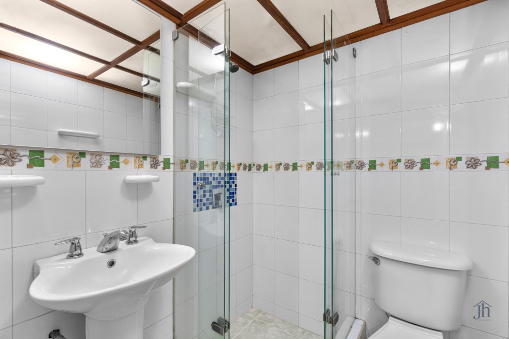 APARTAMENTO en venta en Bogotá, Dirección no disponible, 65 m²