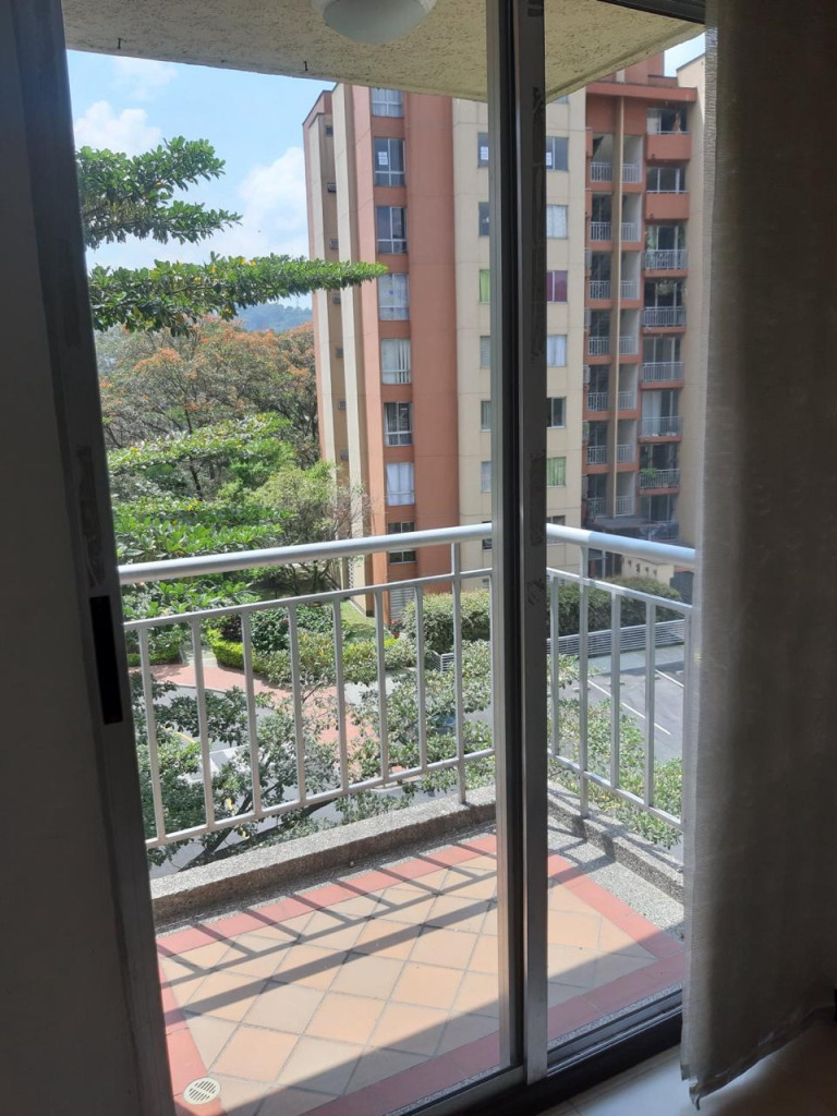 APARTAMENTO en La Estrella
