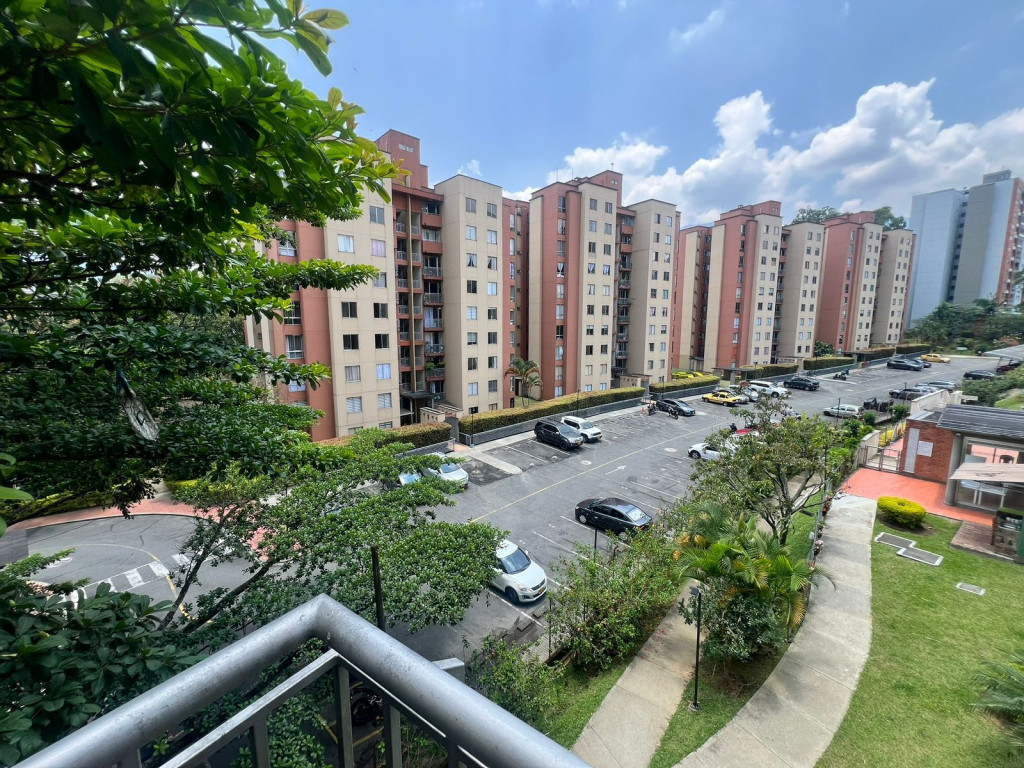 APARTAMENTO en La Estrella