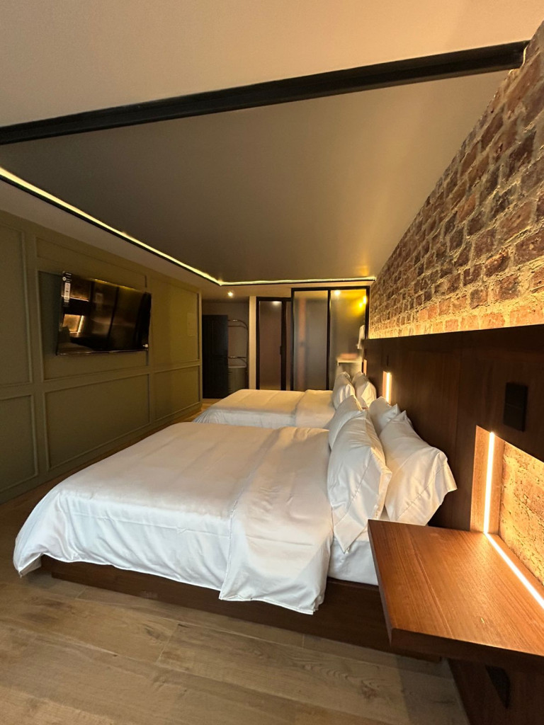 APARTAMENTO en alquiler en Bogotá, CALLE 62 Número 3B-37, 620 m²