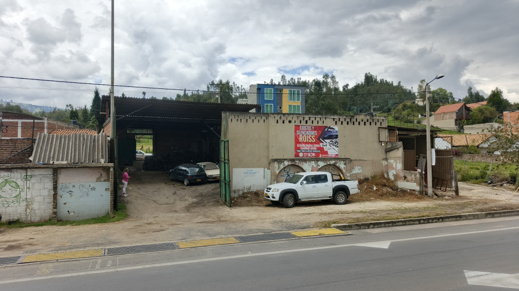 BODEGA en venta en Paipa, Avenida Libertadores No. 34 -123, 50 m²