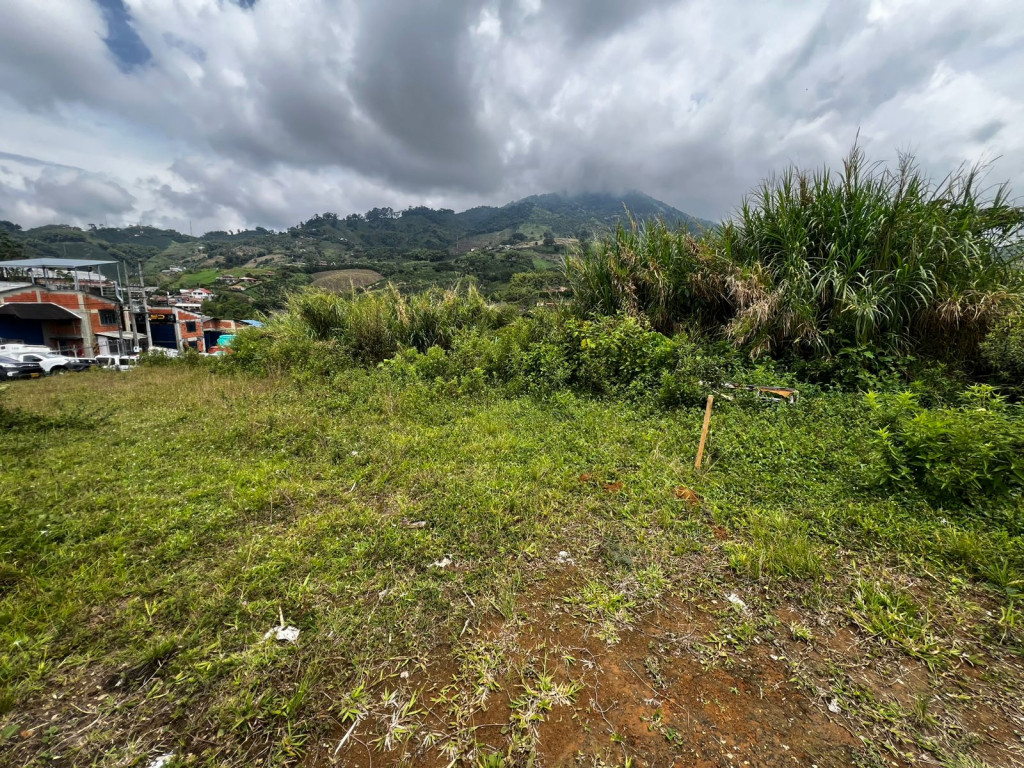 LOTE en venta en Dosquebradas, Dosquebradas Vallarta - La badea, 715 m²