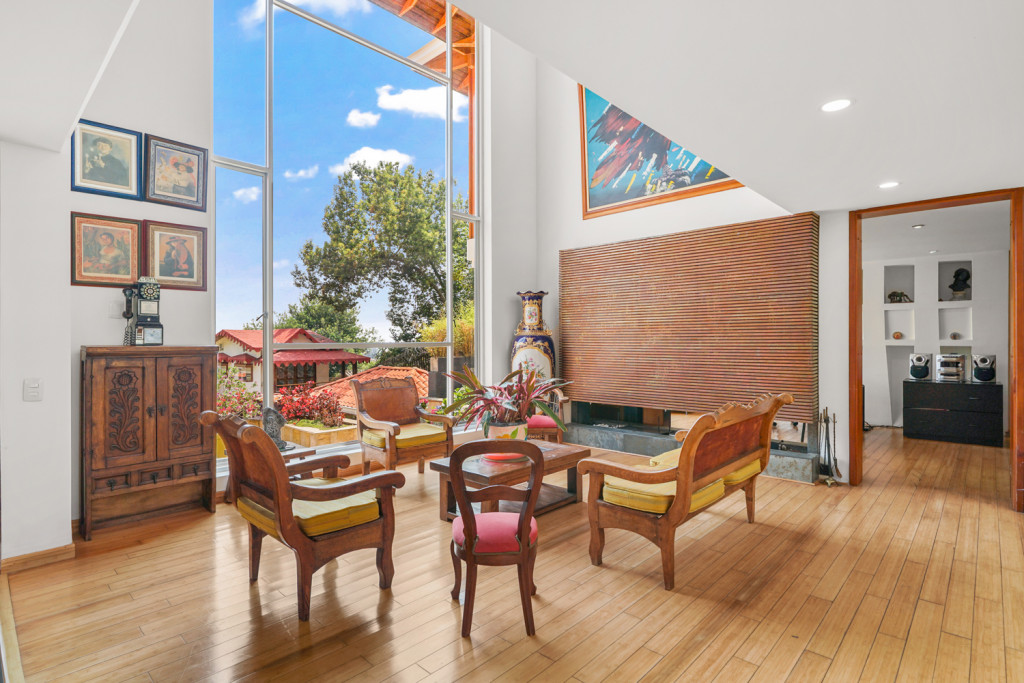 CASA en venta en Cota, Monte Alto, Cota, 700 m²