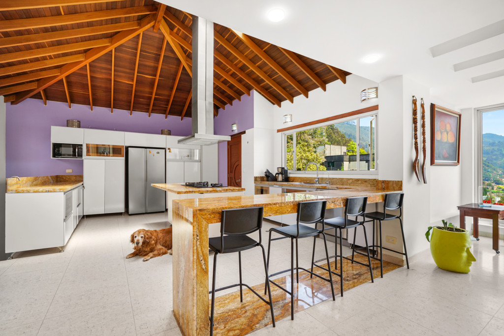 CASA en venta en Cota, Monte Alto, Cota, 700 m²